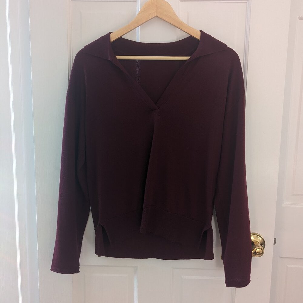 Banana Republic merino sweater burgundy